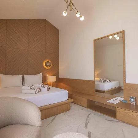 Hotel June Alaçatı Adult Only