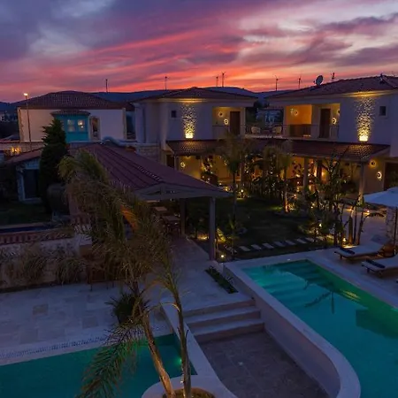 June Alaçatı Adult Only Hotel
