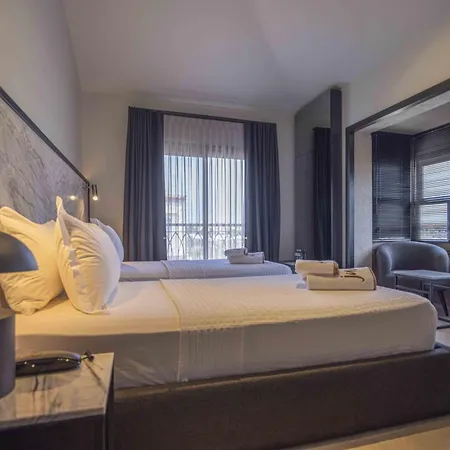 June Alaçatı Adult Only Esmirna