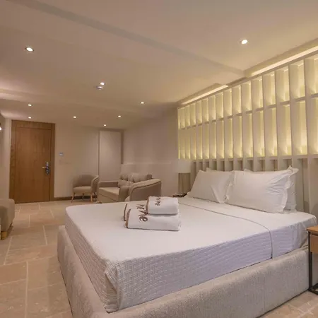 Hotel June Alaçatı Adult Only