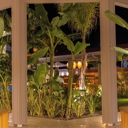 June Alaçatı Adult Only Hotel