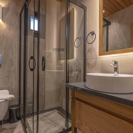 June Alaçatı Adult Only Hotel *