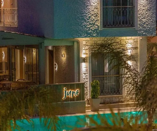June Alacati Adult Only Ξενοδοχείο Σμύρνη