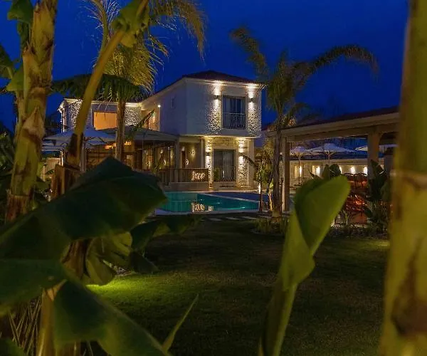 June Alacati Adult Only