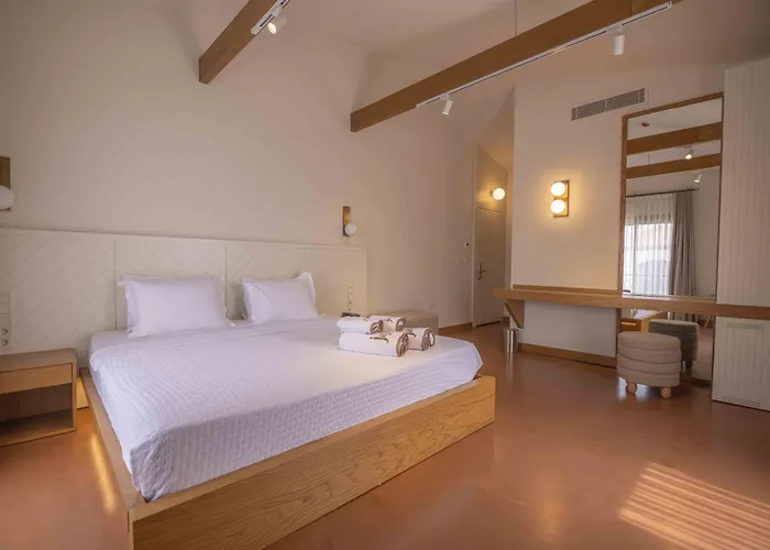 June Alacati Adult Only Σμύρνη