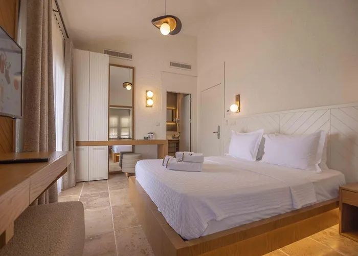 June Alacati Adult Only Ξενοδοχείο