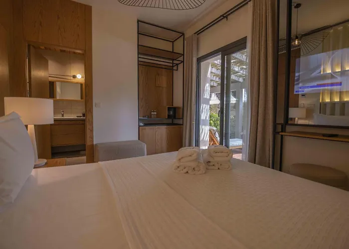 Hotel June Alaçatı Adult Only Esmirna