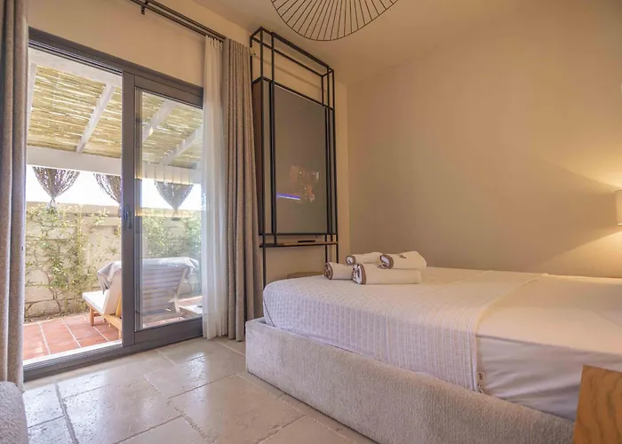 Hotel June Alaçatı Adult Only *