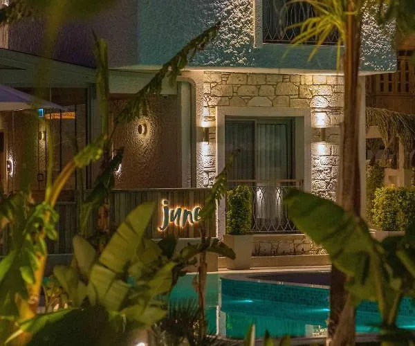 Hotel June Alacati Adult Only *