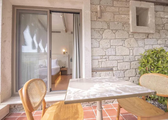 Hotel June Alacati Adult Only